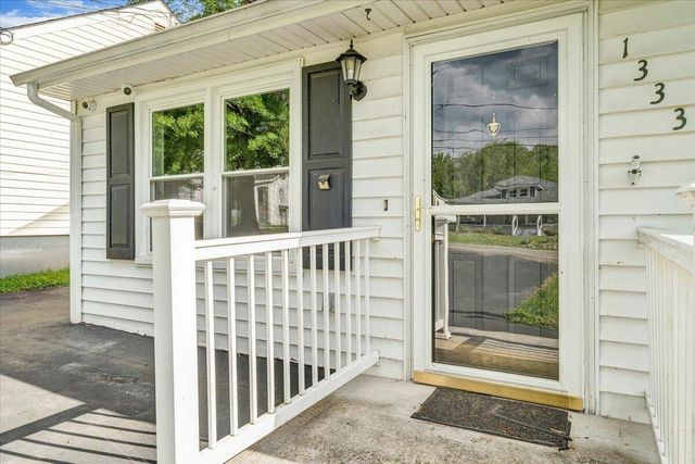 1333 Thomason RD, Roanoke, VA 24014
