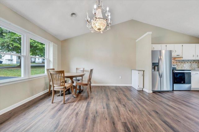 1333 Thomason RD, Roanoke, VA 24014