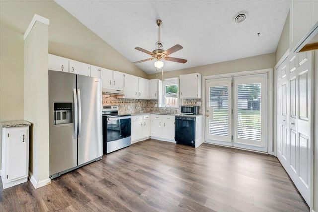 1333 Thomason RD, Roanoke, VA 24014