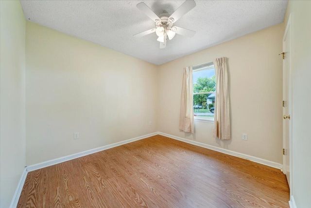 1333 Thomason RD, Roanoke, VA 24014