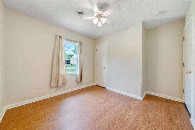 1333 Thomason RD, Roanoke, VA 24014