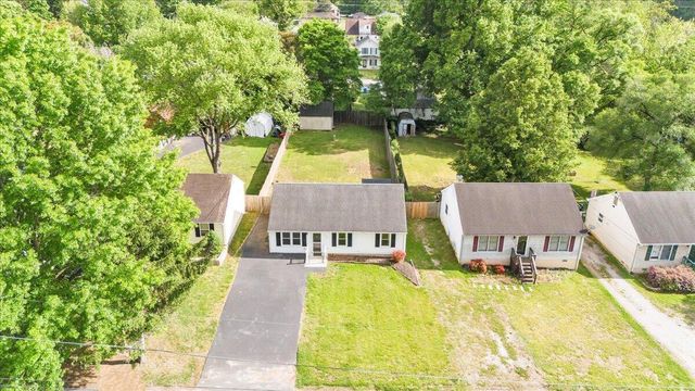 1333 Thomason RD, Roanoke, VA 24014