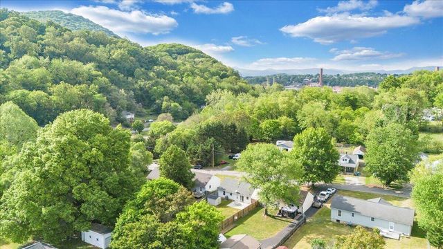 1333 Thomason RD, Roanoke, VA 24014