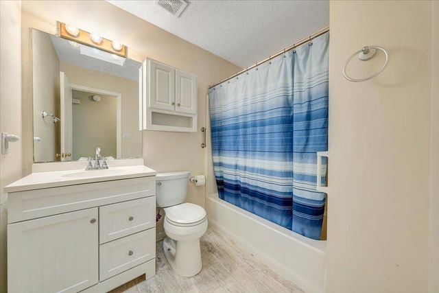 1333 Thomason RD, Roanoke, VA 24014