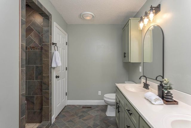 715 Carmen Drive, Athens, TN 37303