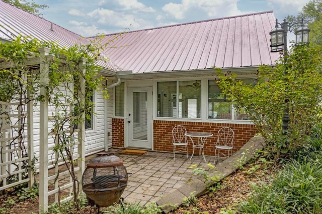 715 Carmen Drive, Athens, TN 37303