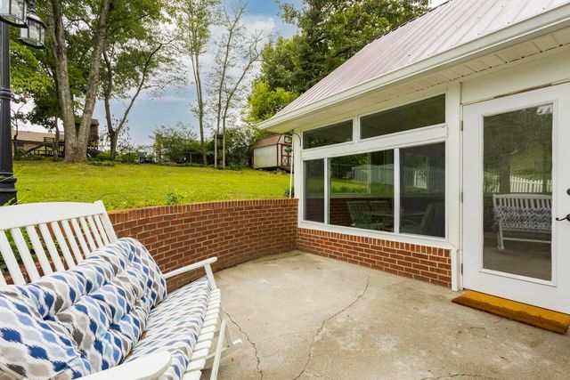 715 Carmen Drive, Athens, TN 37303