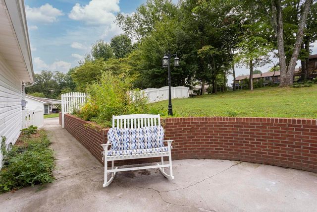 715 Carmen Drive, Athens, TN 37303
