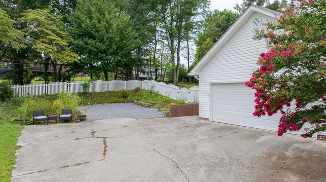 715 Carmen Drive, Athens, TN 37303