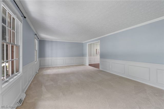 1300 7th Street NE, North Canton, OH 44720