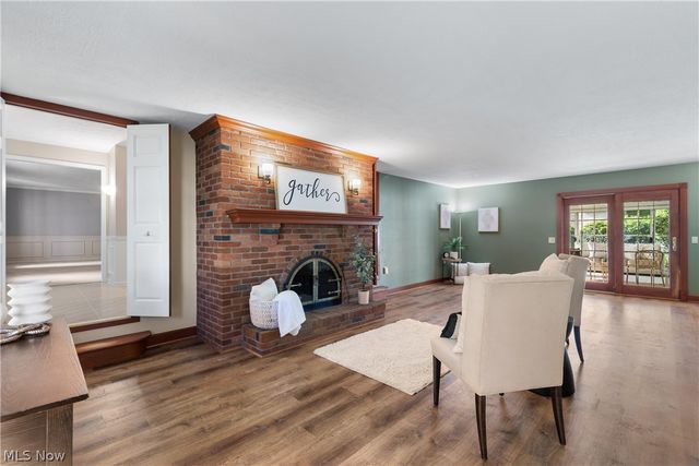 1300 7th Street NE, North Canton, OH 44720