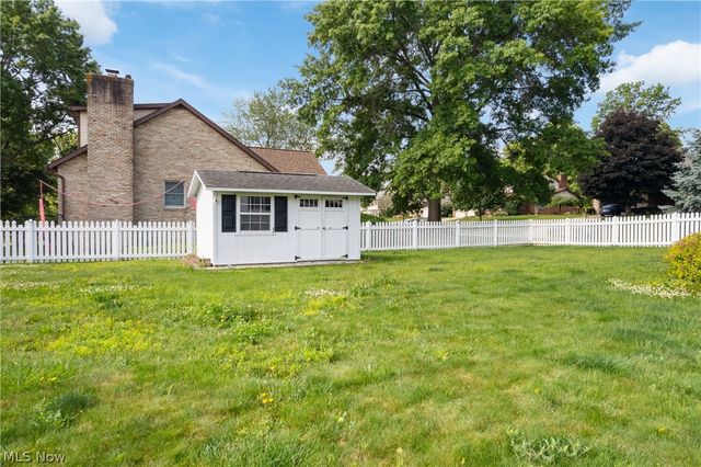 1300 7th Street NE, North Canton, OH 44720