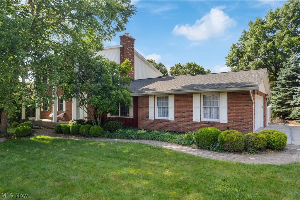 1300 7th Street NE, North Canton, OH 44720