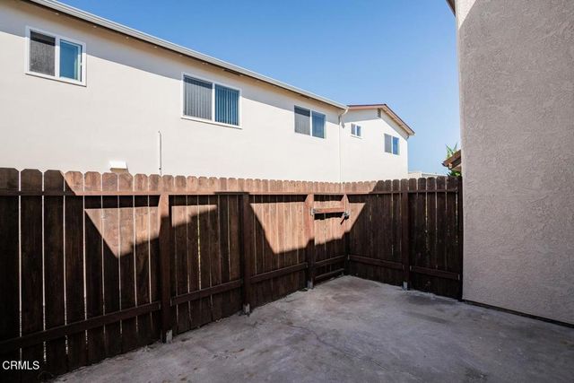 4949 Nautilus Street B, Oxnard, CA 93035