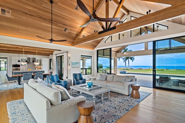 533 Luawai St, Lahaina, HI 96761