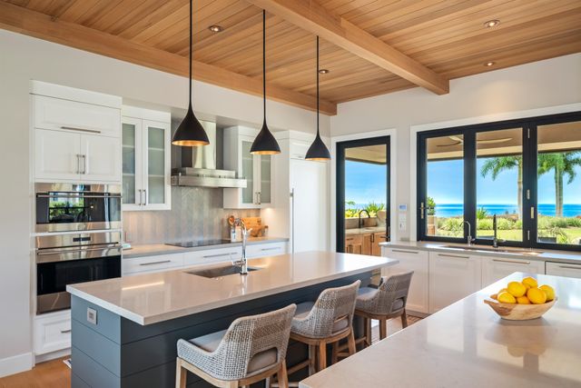 533 Luawai St, Lahaina, HI 96761