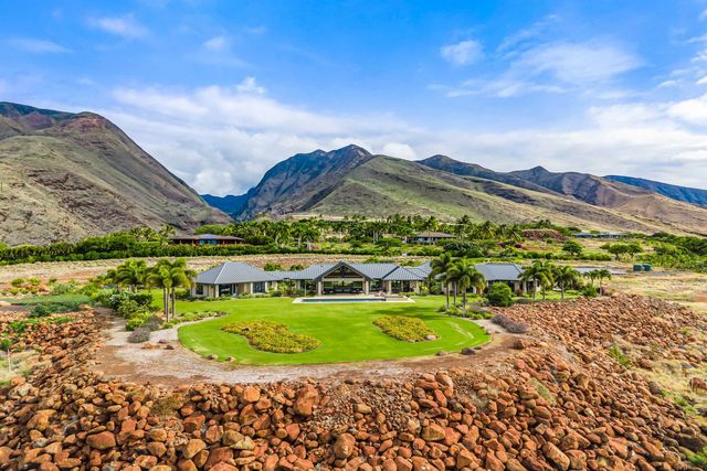 533 Luawai St, Lahaina, HI 96761