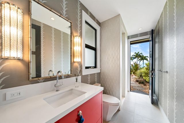 533 Luawai St, Lahaina, HI 96761