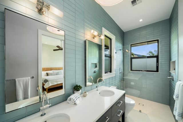 533 Luawai St, Lahaina, HI 96761