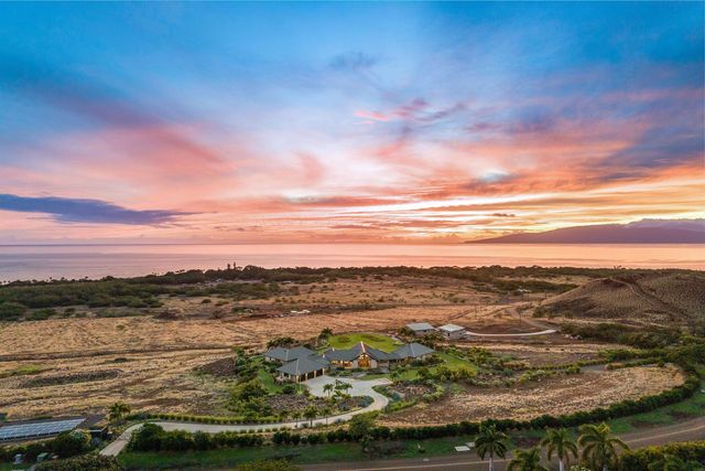 533 Luawai St, Lahaina, HI 96761