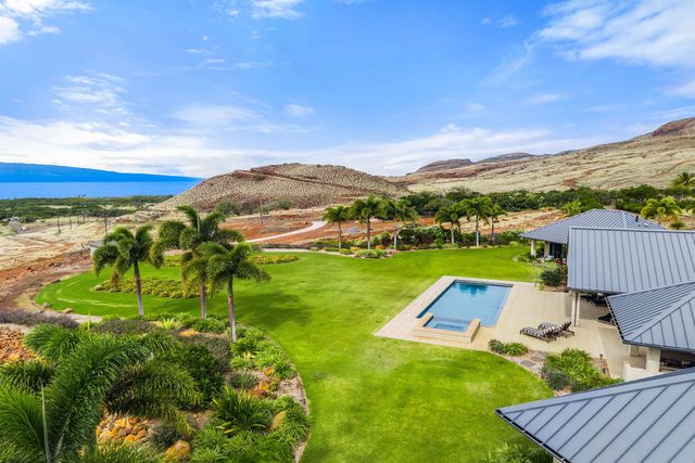 533 Luawai St, Lahaina, HI 96761