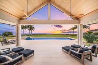 533 Luawai St, Lahaina, HI 96761