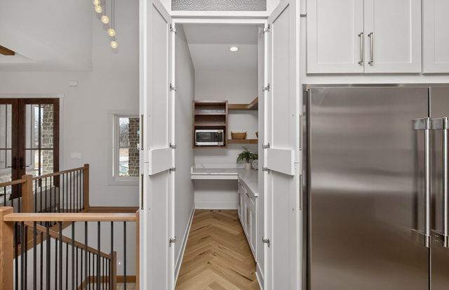 795 Canterbury Circle, Waukee, IA 50263