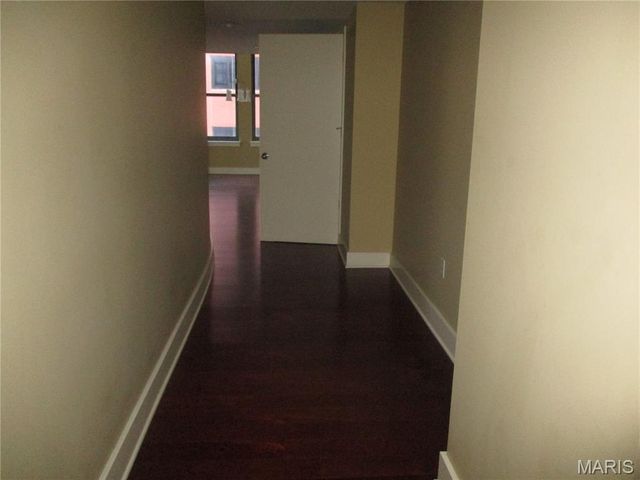 300 N Broadway 1406, St Louis, MO 63102