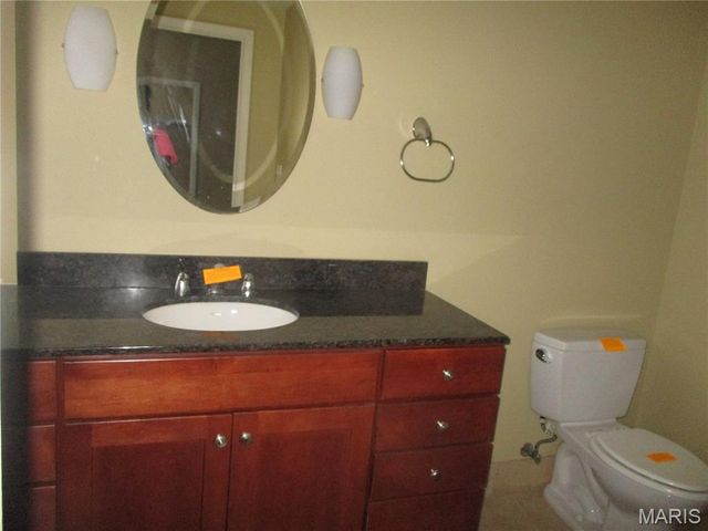 300 N Broadway 1406, St Louis, MO 63102