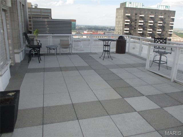 300 N Broadway 1406, St Louis, MO 63102