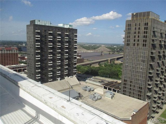 300 N Broadway 1406, St Louis, MO 63102