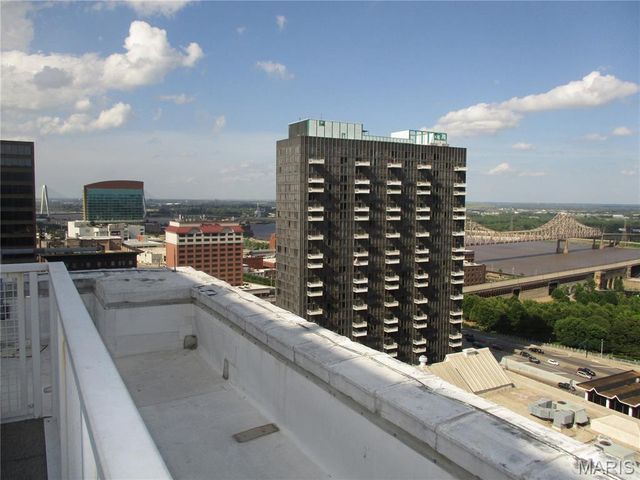 300 N Broadway 1406, St Louis, MO 63102
