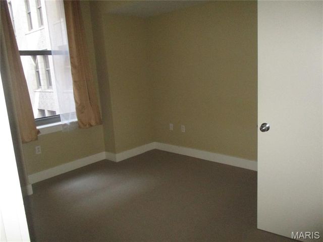 300 N Broadway 1406, St Louis, MO 63102