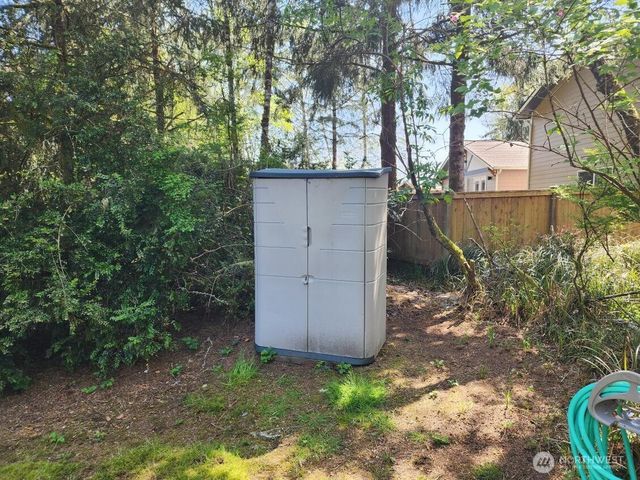 284 Duck Lake Drive NE, Ocean Shores, WA 98569