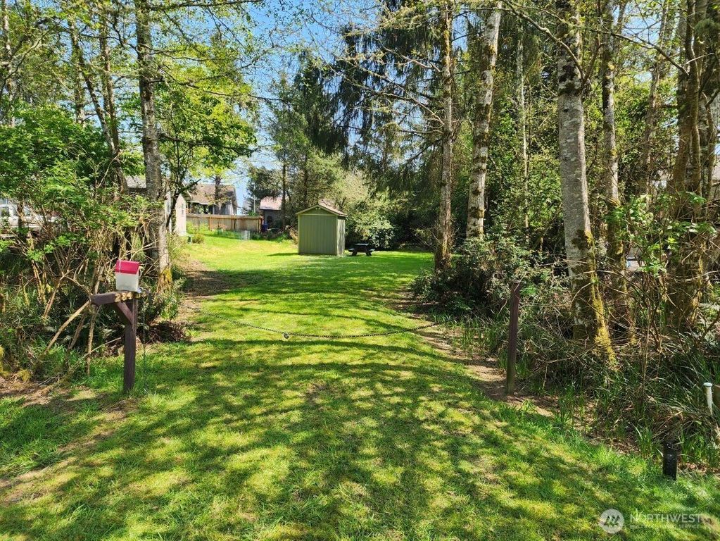 284 Duck Lake Drive NE, Ocean Shores, WA 98569