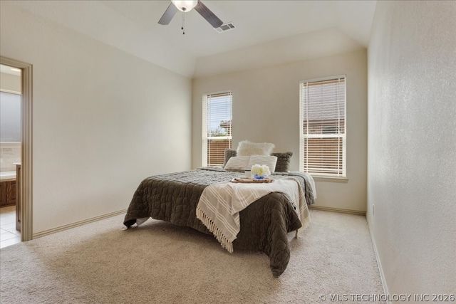 3425 Overland Drive, Durant, OK 74701