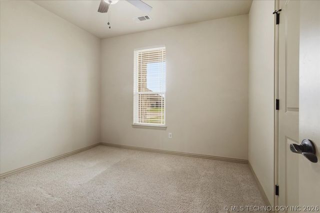 3425 Overland Drive, Durant, OK 74701