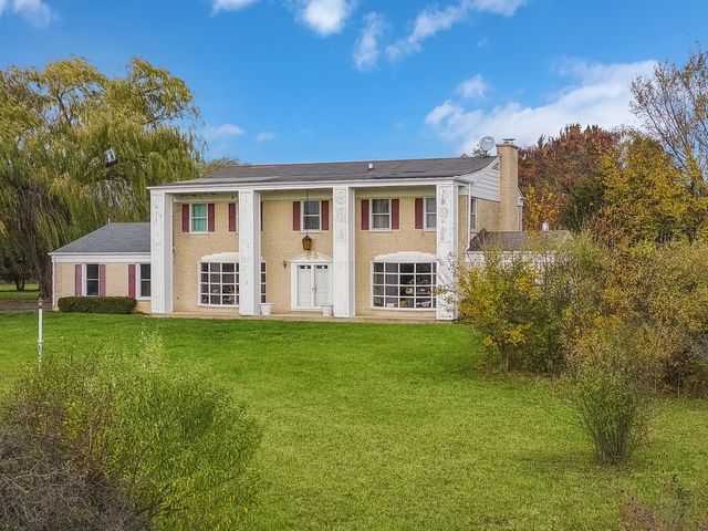 17230 W Il Route 173 Route, Old Mill Creek, IL 60083