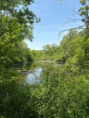 17230 W Il Route 173 Route, Old Mill Creek, IL 60083