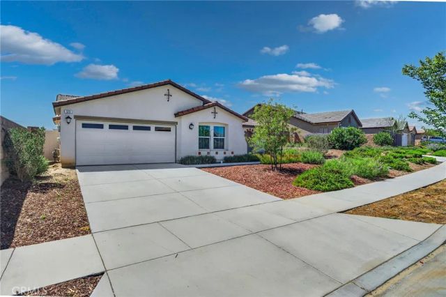 573 Corkwood Street, Hemet, CA 92543