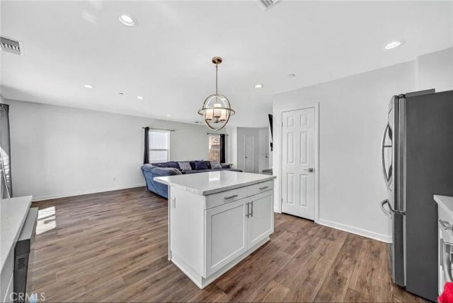573 Corkwood Street, Hemet, CA 92543