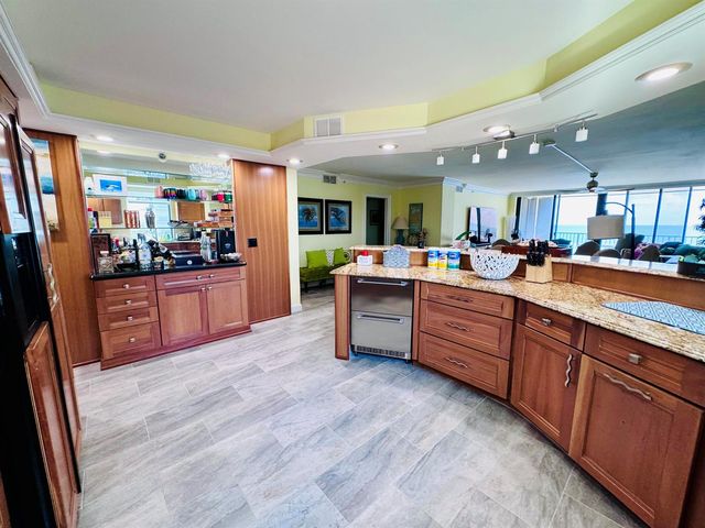 200 S Beach Road 403, Tequesta, FL 33469