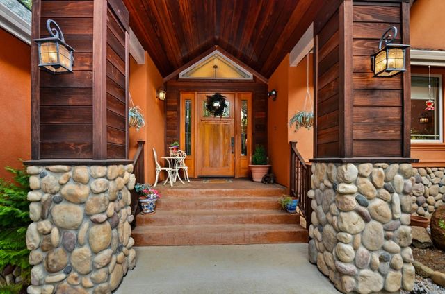 16890 Fairview Ct, Pioneer, CA 95666