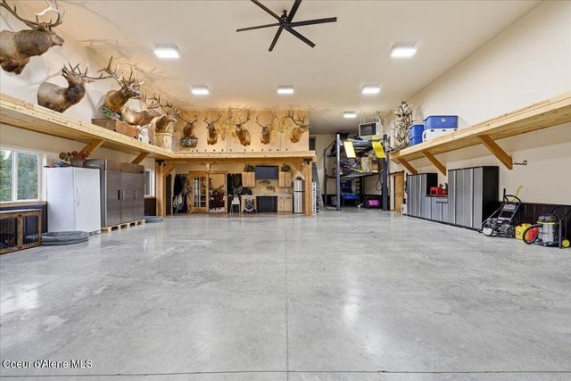 17045 W Cade RD, Hauser, ID 83854