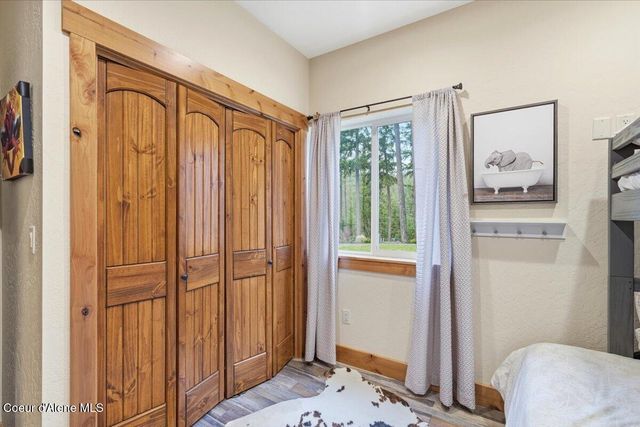 17045 W Cade RD, Hauser, ID 83854