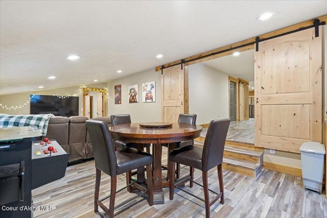 17045 W Cade RD, Hauser, ID 83854