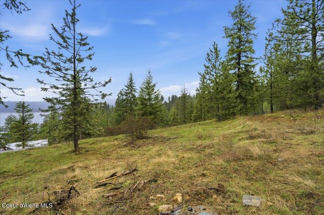 17045 W Cade RD, Hauser, ID 83854