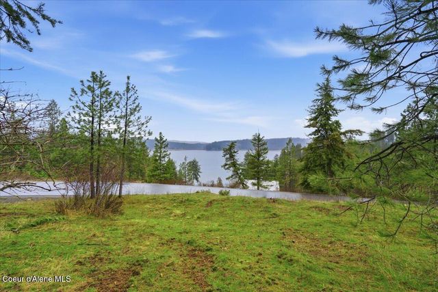 17045 W Cade RD, Hauser, ID 83854