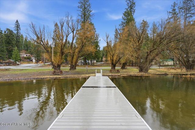 17045 W Cade RD, Hauser, ID 83854