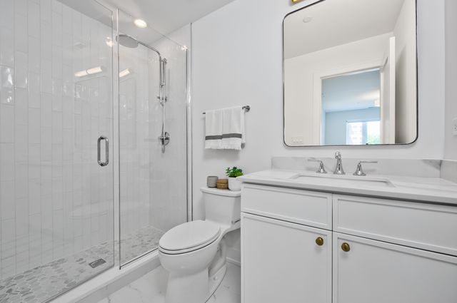 9396 Landings Lane 505, Des Plaines, IL 60016